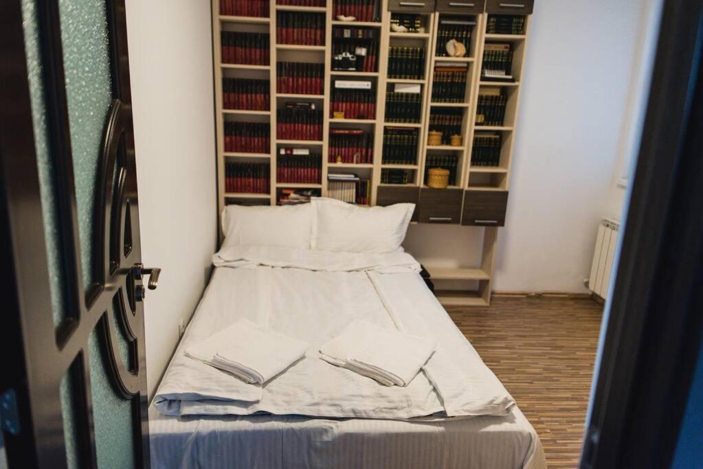 2 Bedroom Apt Park Belvedere Σίμπιου Εξωτερικό φωτογραφία